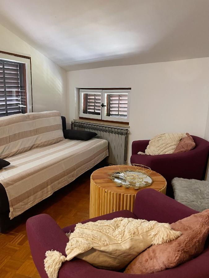 Apartment Zora In The Center Of Crikvenica Exterior foto