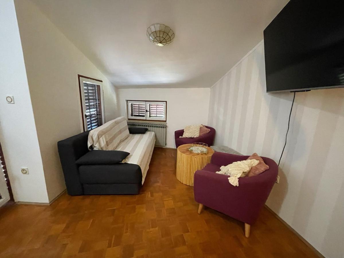 Apartment Zora In The Center Of Crikvenica Exterior foto